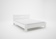 oliver_160_feher_matraccal